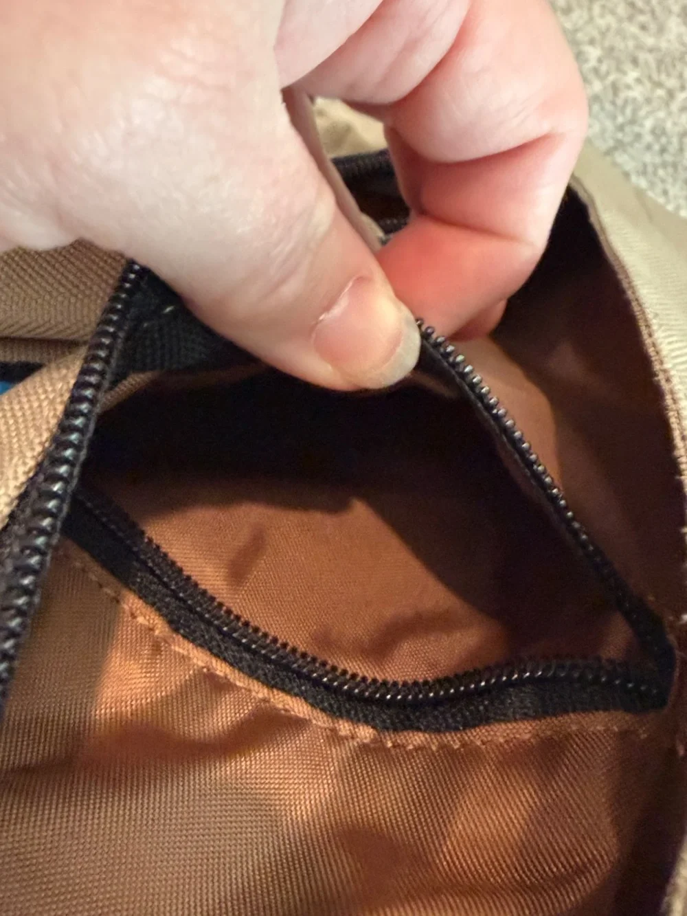 KAVU crossbody bag - Picture 8 of 8